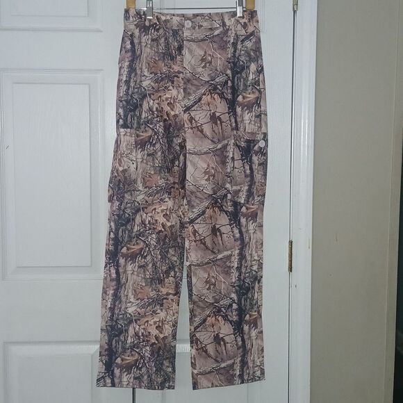 Lightweight camo straight leg cargo pants Sz 28 W 28 NWOT - Picture 1 of 6